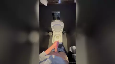 Public Restroom Jerk — Valentin