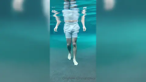 Aloha dalle Hawaii — Valentin