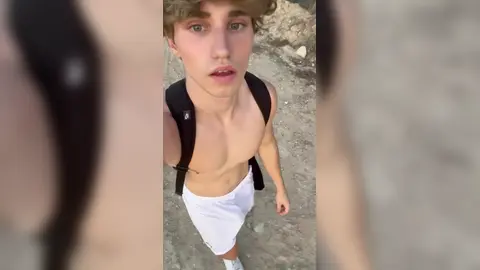 Correndo & pau — Valentin