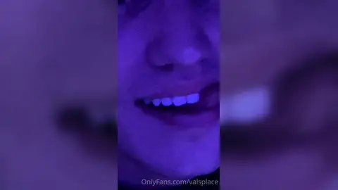 Baciami forte — Valentin