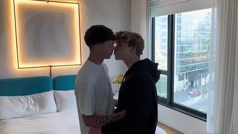 Hype da nova sextape — Valentin