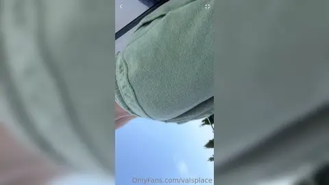 Würdest du meinen Arsch essen? — Valentin