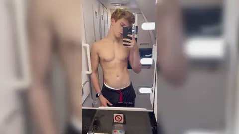 Dóblame en el lavabo — Valentin