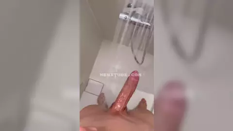 Svandylove — Gym Shower Jerk