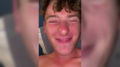 Twink in sega insieme