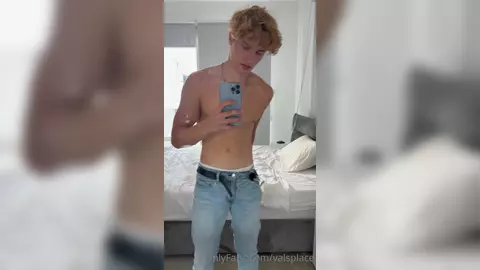 Ti piace lo specchio? — Valentin