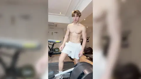 Floppy at the Gym — Valentin