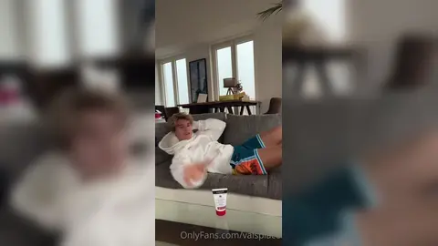 Тяжёлый день — Валентин