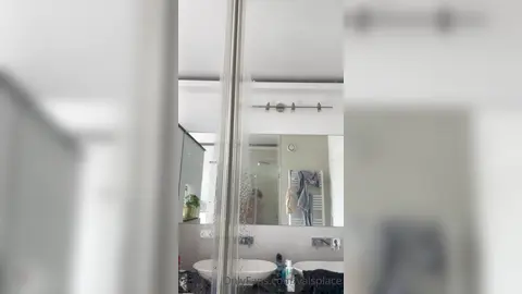 Shower with Me — Valentin