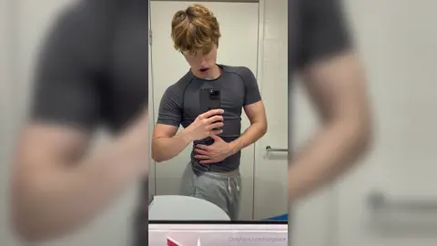 Arsch ausgepumpt — Valentin