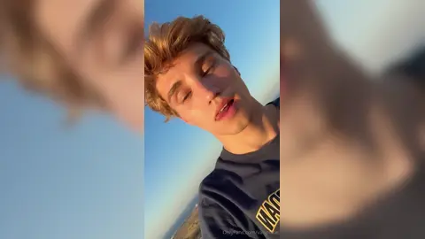 Softie en la naturaleza — Valentin