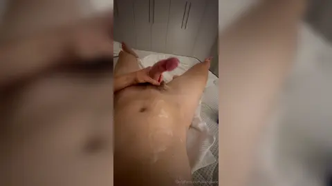 9-Zoll-Dildo-Ritt — Valentin Mehinagic