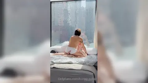 Руки на мне — с hornyjustin