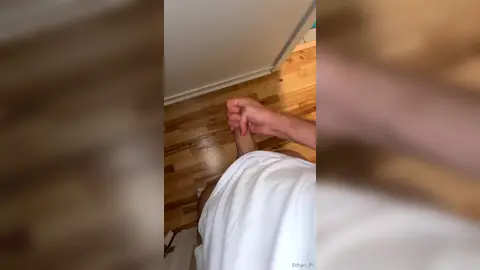 Consegna di sborra — Ethan_Pr