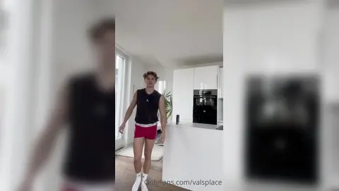 Colazione servita — Valentin Mehinagic