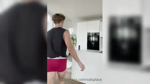 Colazione servita — Valentin Mehinagic