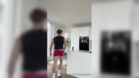 Colazione servita — Valentin Mehinagic