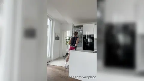 Завтрак в постель — Valentin Mehinagic