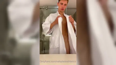 Waschbecken-Fantasie — Valentin Mehinagic