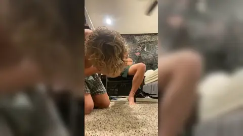 Brincadeira de pés de twink