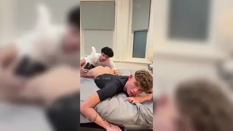 Alex Myers fora noah_twnk