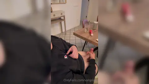 Valsplace — Study Break